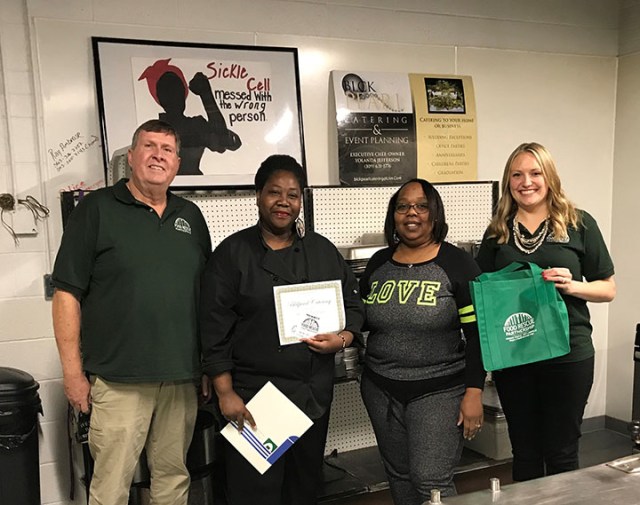 This image has an empty alt attribute; its file name is blckpearlcatering-.jpg